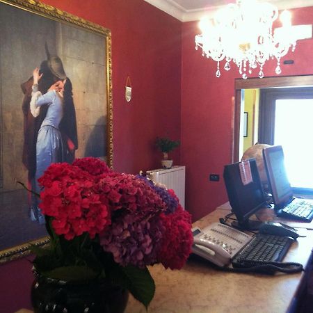 Le Lanterne Hotel Borgo San Dalmazzo Eksteriør billede