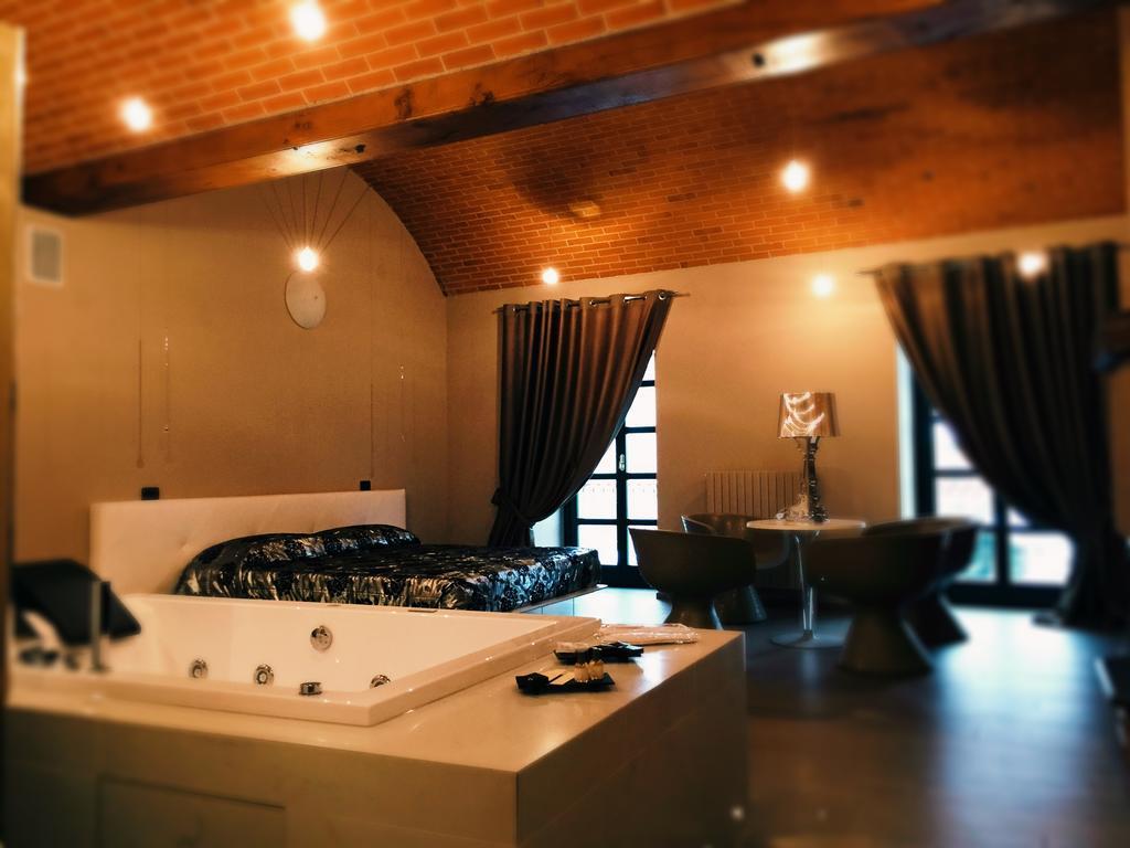 Le Lanterne Hotel Borgo San Dalmazzo Eksteriør billede