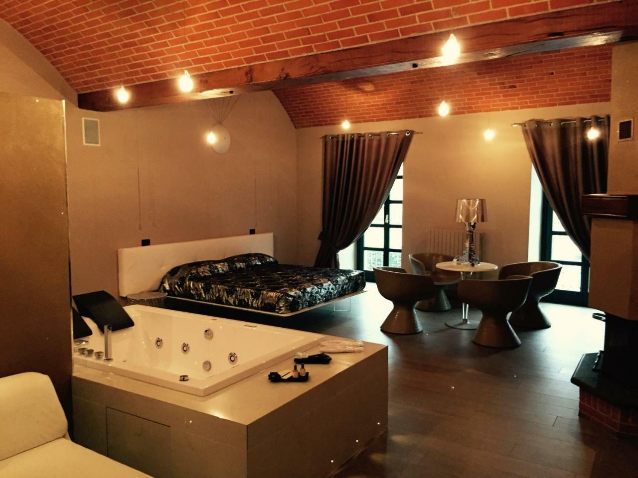 Le Lanterne Hotel Borgo San Dalmazzo Eksteriør billede